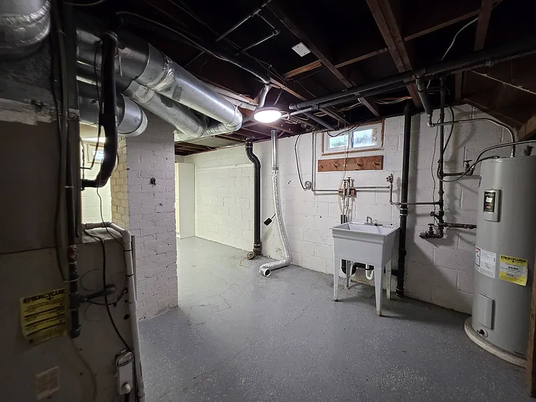 1206 Putnam St — Photo 19