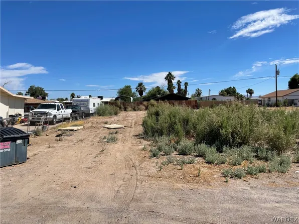 2188 E Hackamore Dr, Mohave Valley, AZ 86440