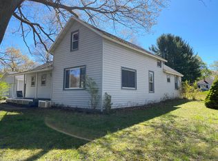 7942 Hill St, Montague, MI 49437