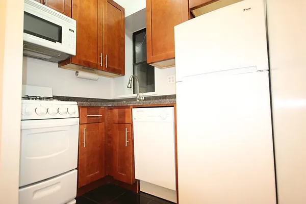 Rented by Keyah Enterprises | media 9