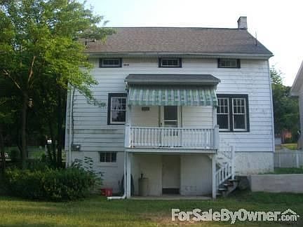4th image of 2328 Hoffer St