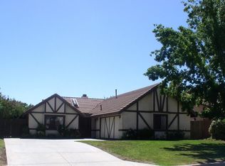 13065 Tamarisk Rd, Victorville, CA 92395