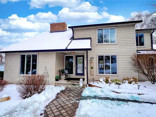 37 Greylock Rdg, Pittsford, NY 14534