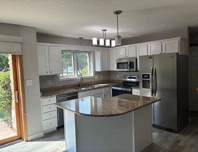 811 Burr Oaks Dr #1403 — Photo 4