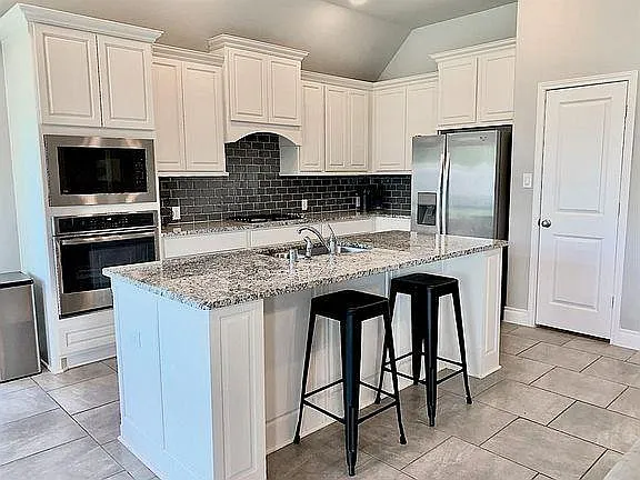 39 Eden Hollow Ln — Photo 7