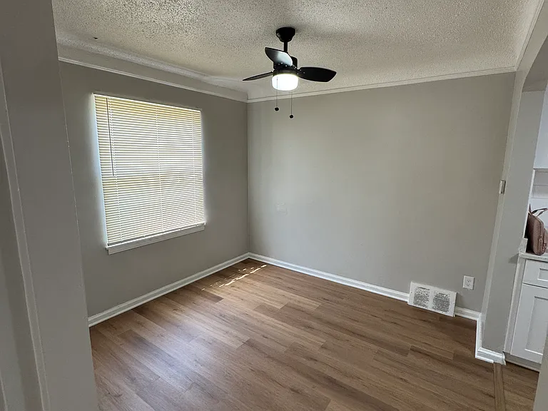 18268 Faust Ave — Photo 6