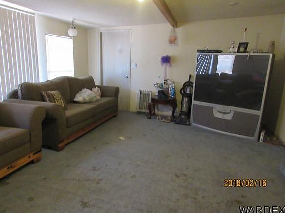 4th image of 6094 W Chino Dr