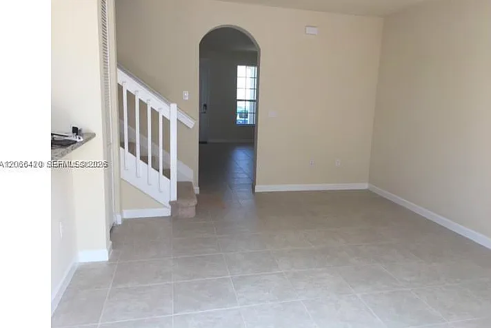 17120 SW 95th Ter #17120 — Photo 11