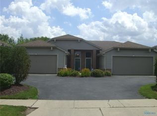 720 Hilltop Ln #720, Toledo, OH 43615