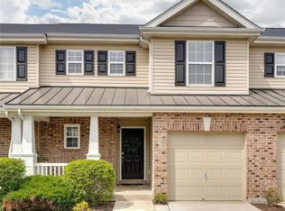 637 Country Village Dr, Lake Saint Louis, MO 63367