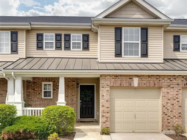 637 Country Village Dr, Lake Saint Louis, MO 63367