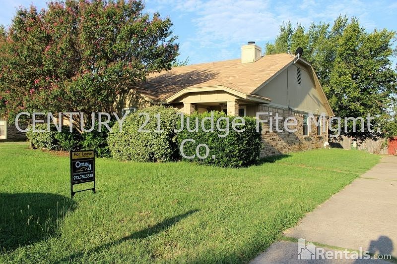 1st image of 2402 Monte Carlo Dr APT B