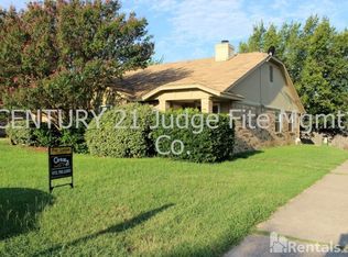 2402 Monte Carlo Dr APT B, Arlington, TX 76015