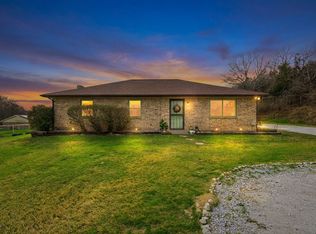 301 Calhoun Bnd #A, Azle, TX 76020