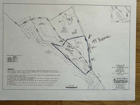 4th image of 99 Burbank Rd