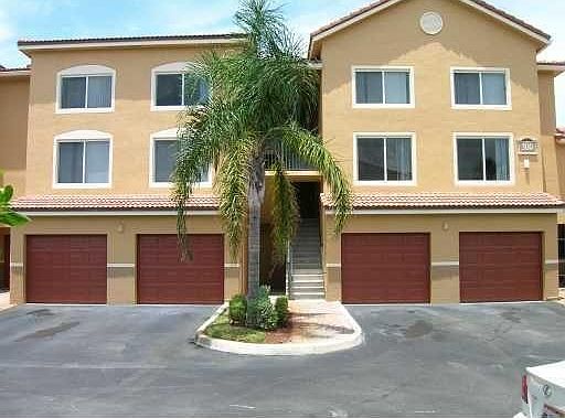 Home For Sale In Mariners Cay