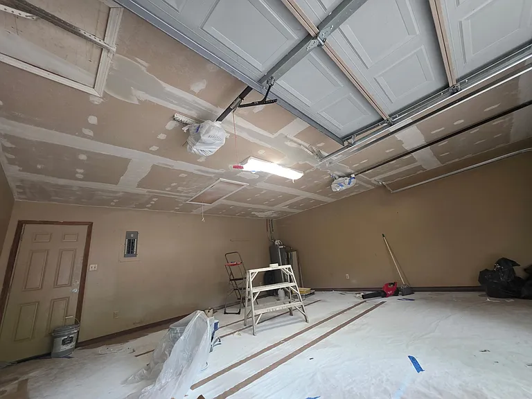 1202 University Dr — Photo 9