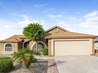 6320 W Port Royale Ln, Glendale, AZ 85306