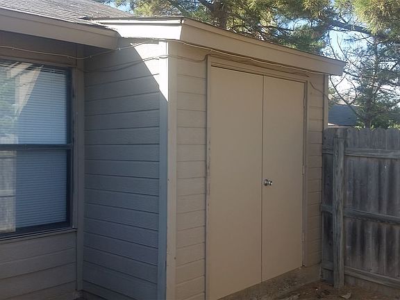 5th image of 6806 NW Willow Creek Dr