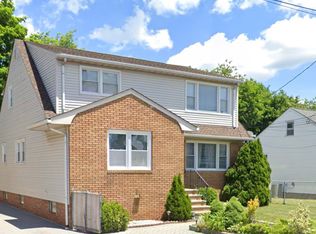 15 Franklin Ave #2, Wallington, NJ 07057
