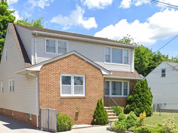 15 Franklin Ave #2