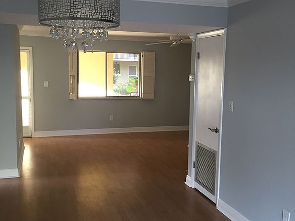 Dining area into living room