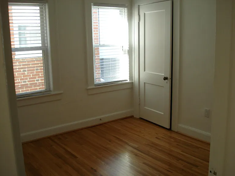 2427 Stanley Ave SE #A — Photo 11
