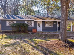 1027 Brookley St, Jackson, MS 39212