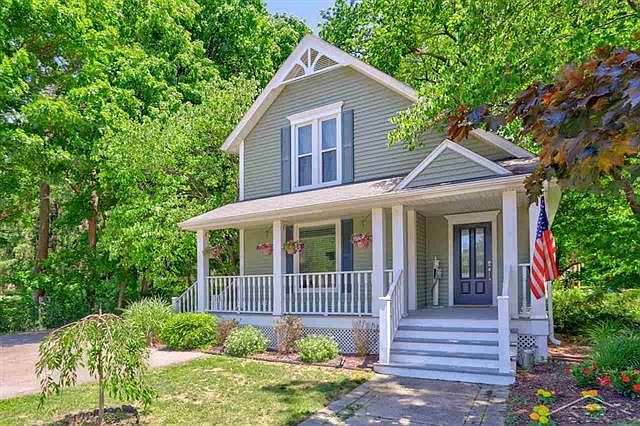 1st image of 1014 N Shiawassee St