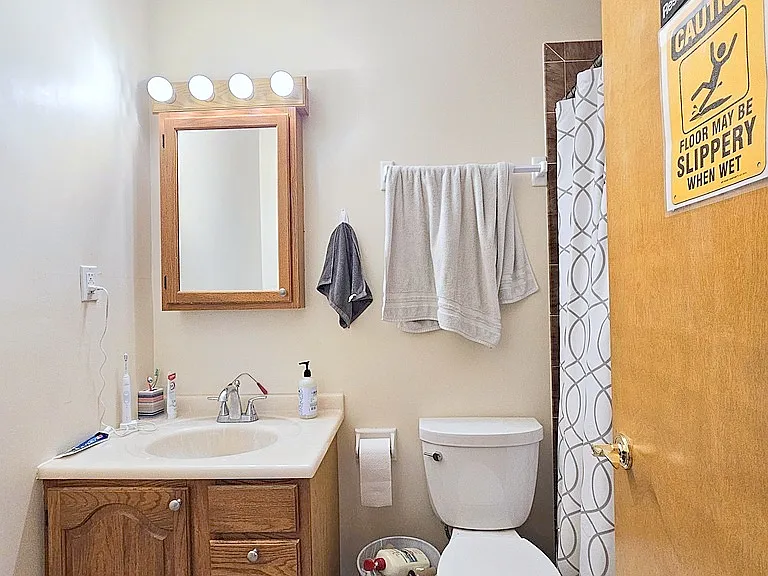 154 Cedar St #1-4 — Photo 12