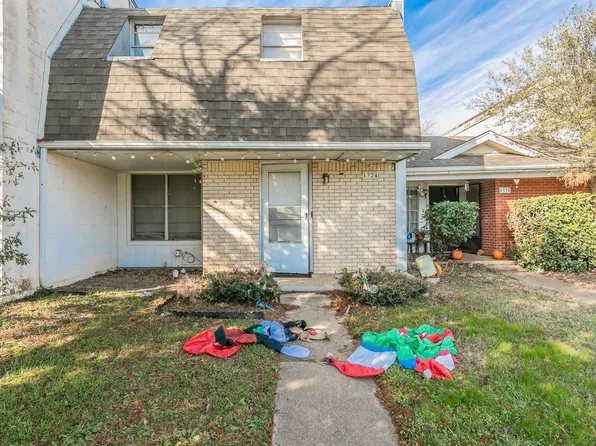 1324 N Cooper St, Arlington, TX 76011