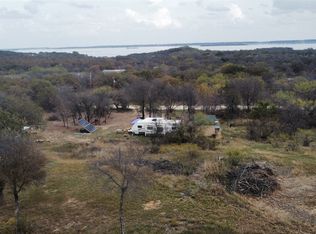 30 Lark Hill Ct, Bridgeport, TX 76426