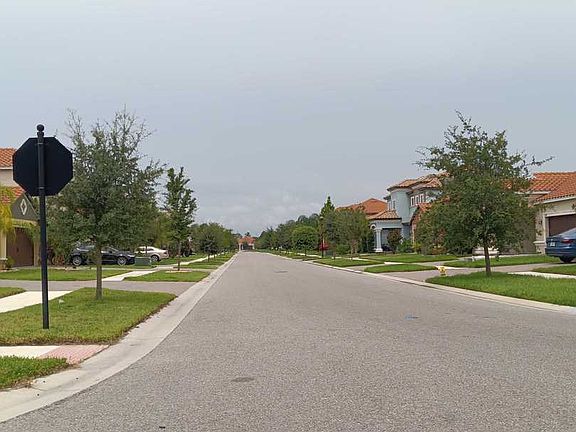 3rd image of 11921 Cinnamon Fern Dr