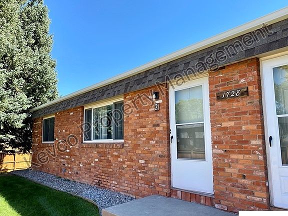 2nd image of 1728 Azalea Dr #2