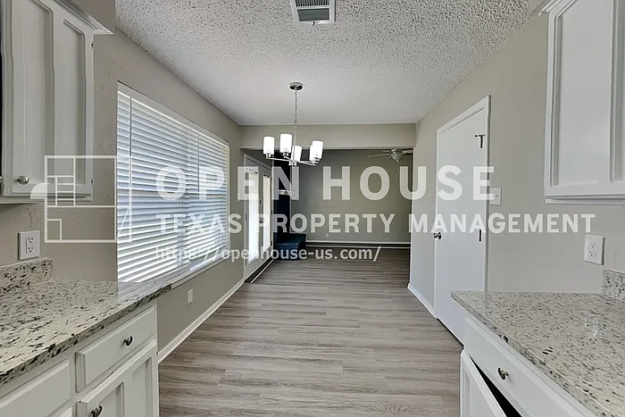 6437 Highview Ter — Photo 7