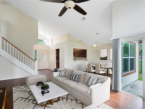 5th image of 11008 Sylvan Pond Cir