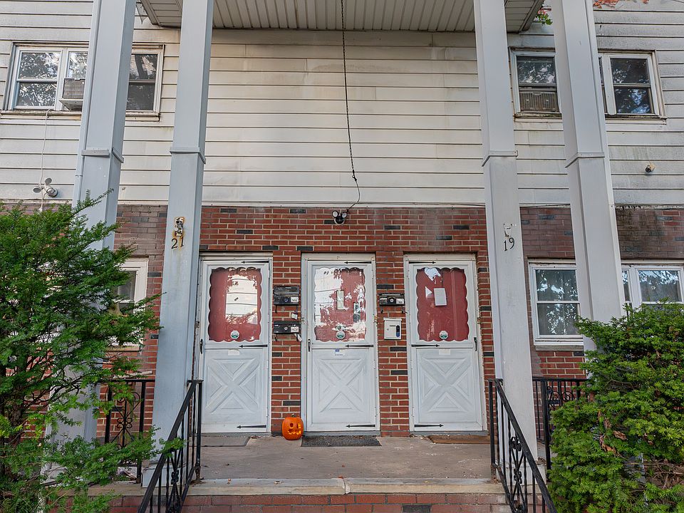 1st image of 17 Catlin Ave #1B