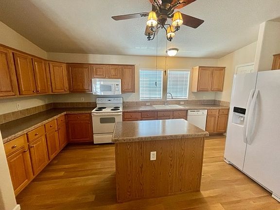 4th image of 44012 W Baca Rd