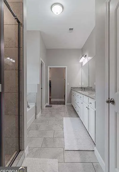 301 Cochin Dr — Photo 17