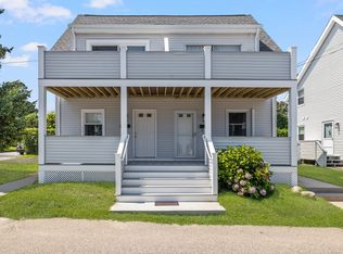 5 Perkins Ave APT 2, Narragansett, RI 02882