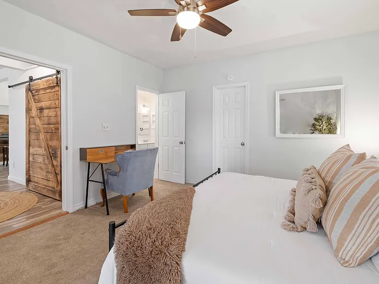 902 Presa Arriba Rd #A — Photo 11