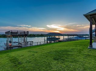 845 Signature Cv, League City, TX 77573