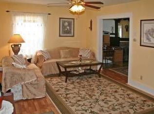 190 Curlew St, Rochester, NY 14613