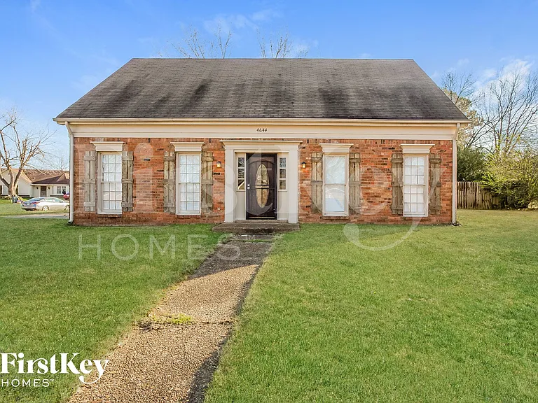 4644 Winter Park Dr — Photo 1