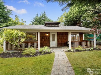 20115 Fremont Ave N, Seattle, WA, 98133