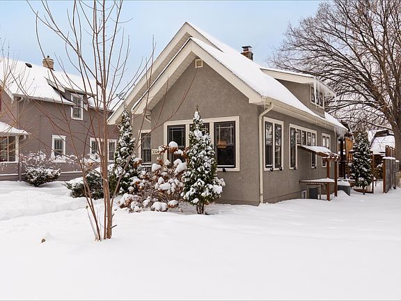 3rd image of 3324 Weenonah Pl