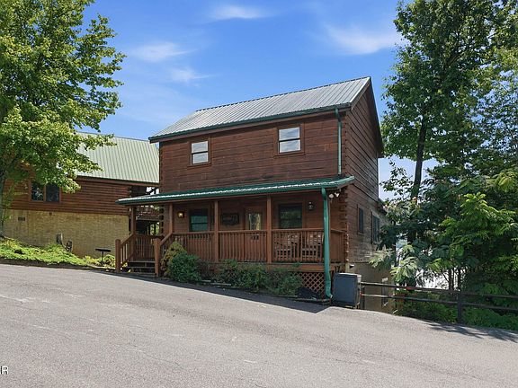 2nd image of 534 Chickasaw Gap Way