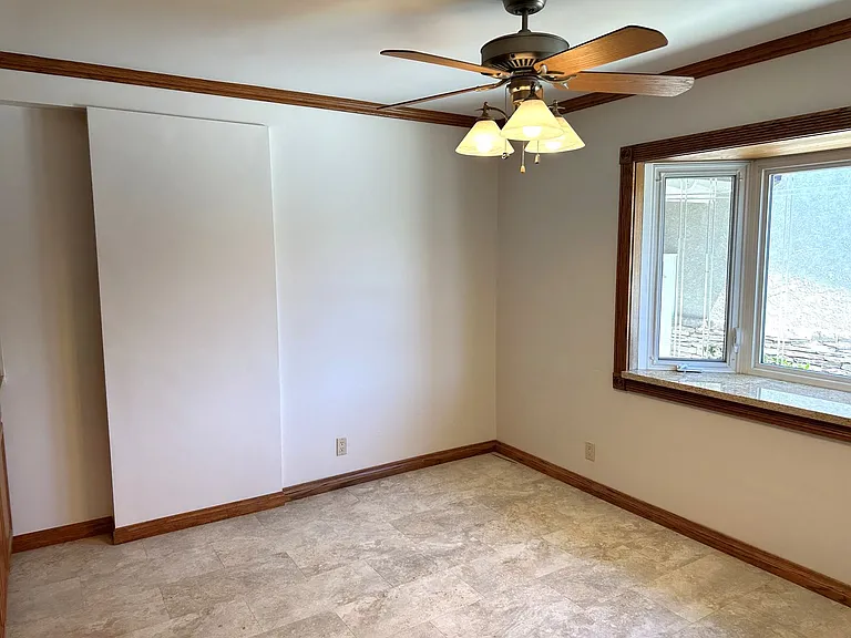 1420 E Lomita Ave — Photo 4