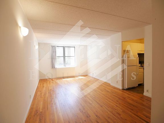 4th image of 94 E 4th St APT 310