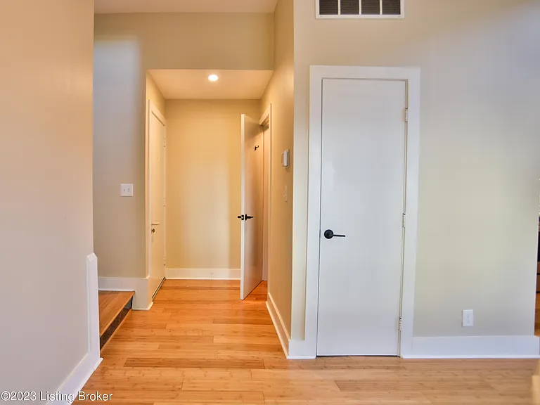 2525 George Rogers Clark Pl #T08 — Photo 7